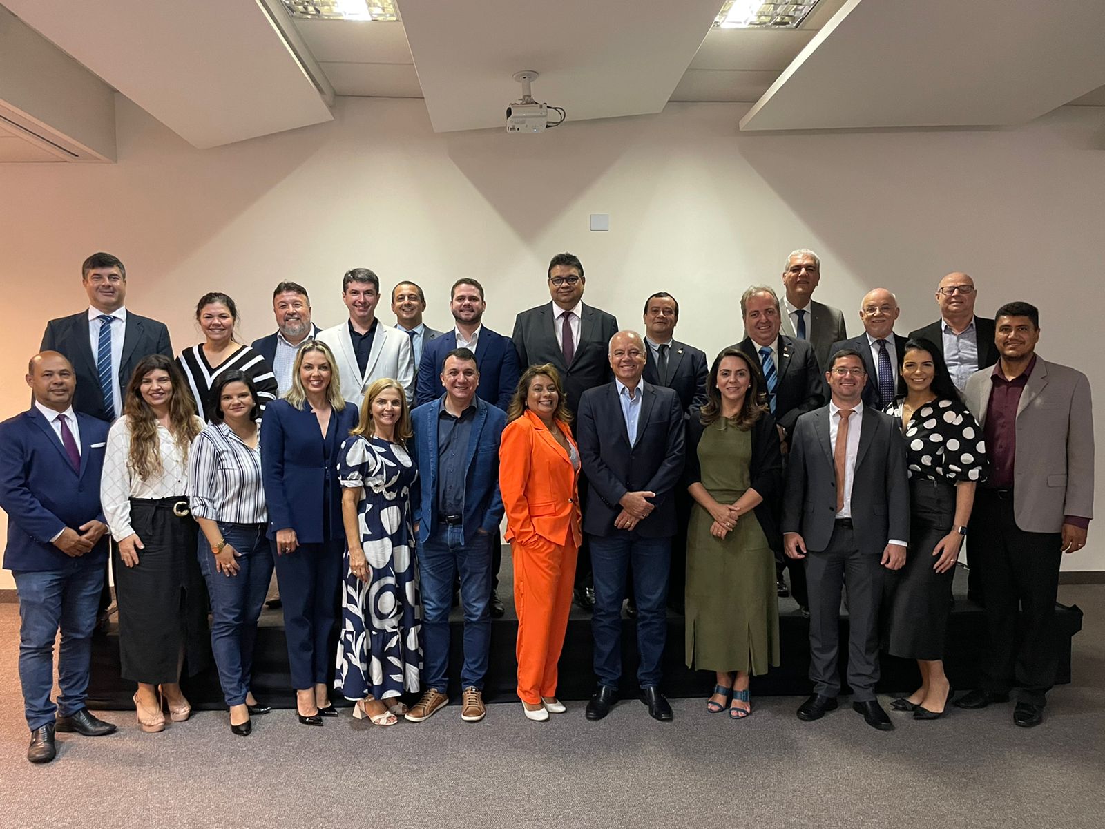 Posse dos novos conselheiros e da nova diretoria do CRCES