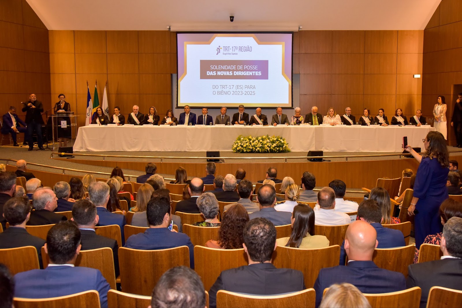 CRCES participa da posse das novas dirigentes do TRT-17 ES