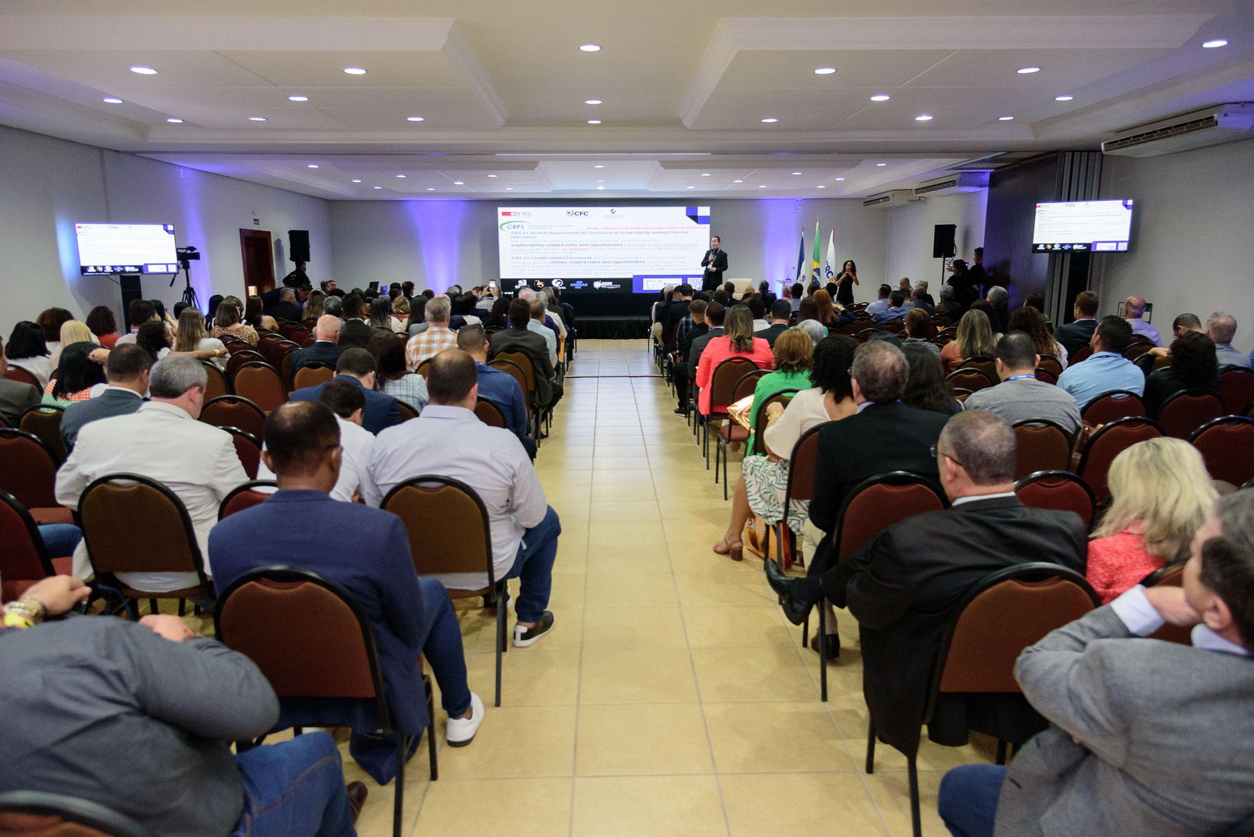 Confira as fotos da 24ª Convenção do CRCES