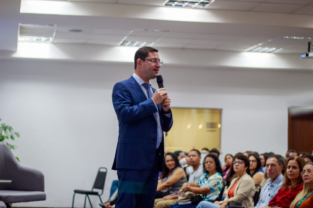 Mais de 220 profissionais reunidos no II Seminário de Departamento Pessoal