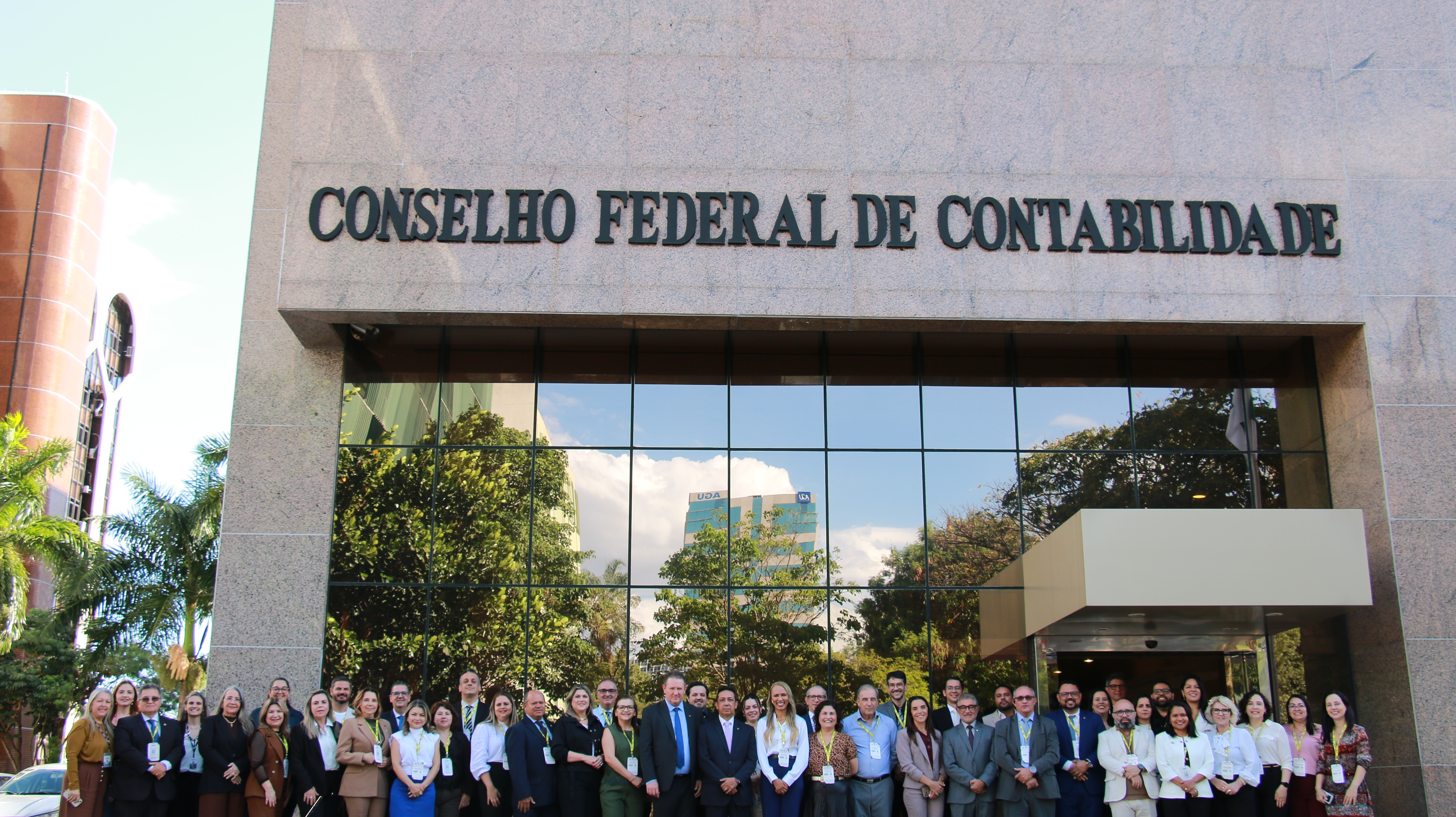 CRCES participa de seminário nacional para planejar ações de desenvolvimento profissional em 2027