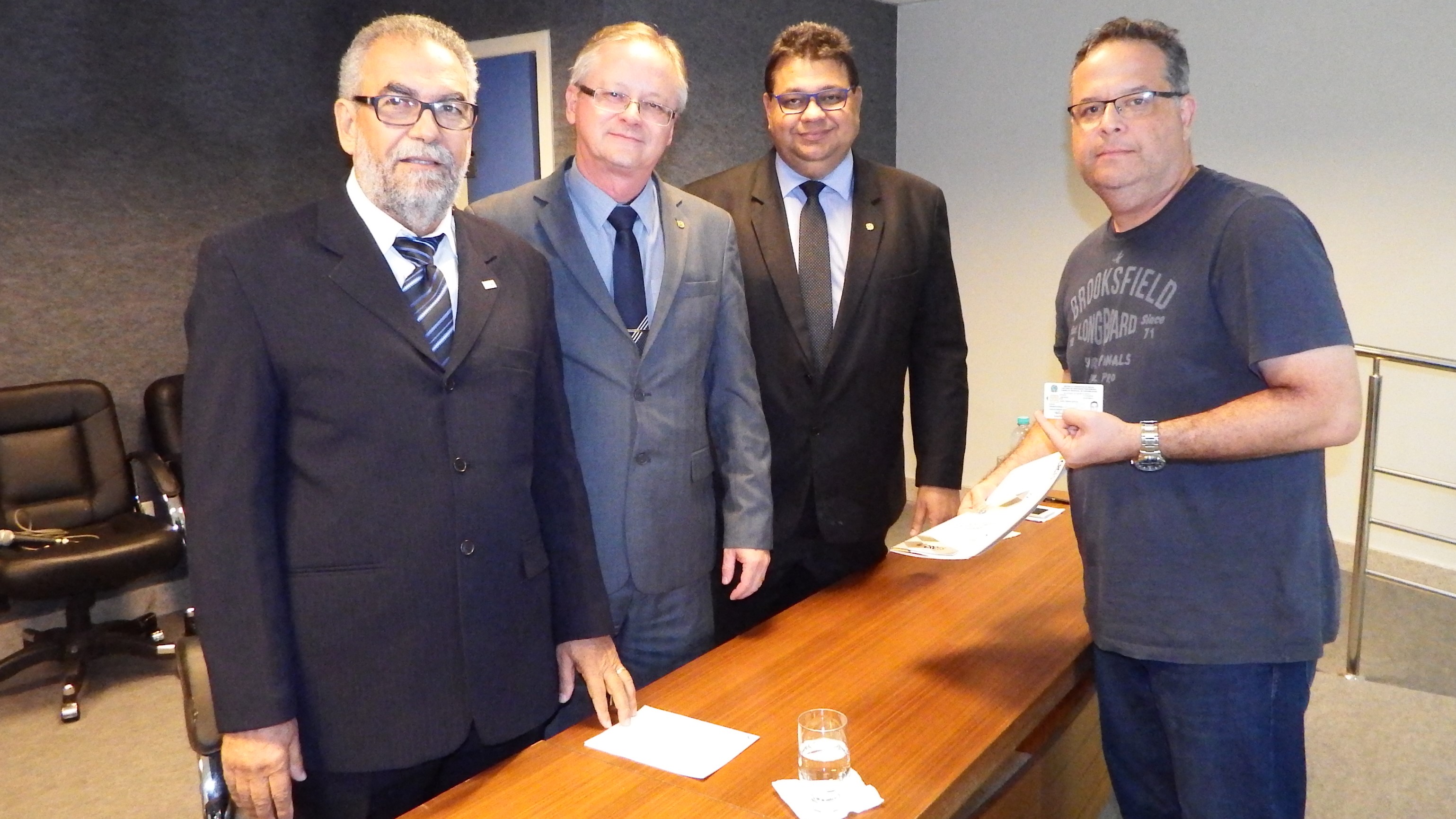 CRCES realiza 23ª solenidade de entrega de carteiras este ano
