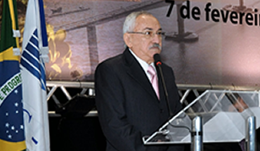 Presidente do CFC emite comunicado aos Profissionais