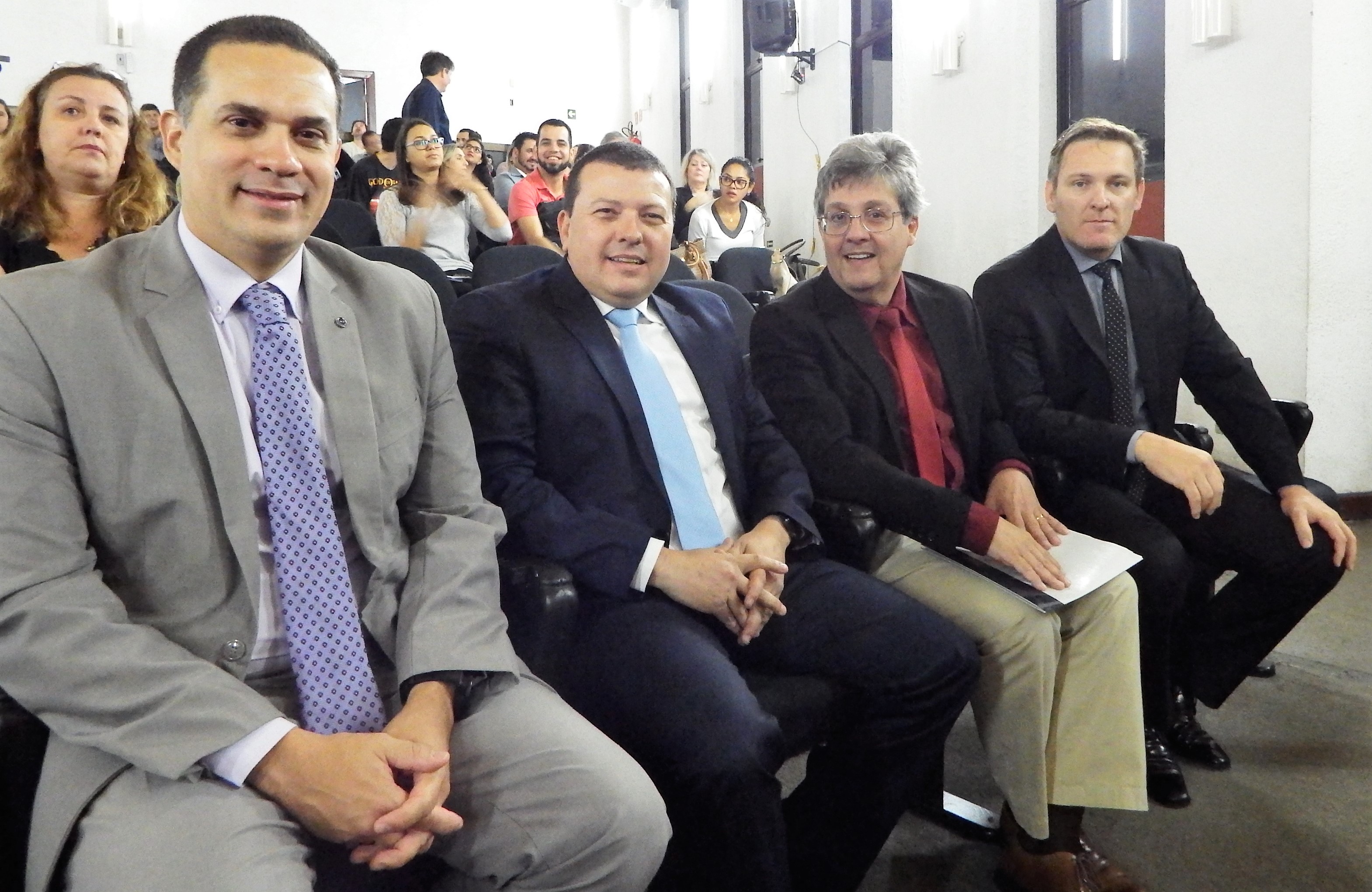 Curso promovido em parceria CRCES e TCEES com apoio do CFC foi sucesso total