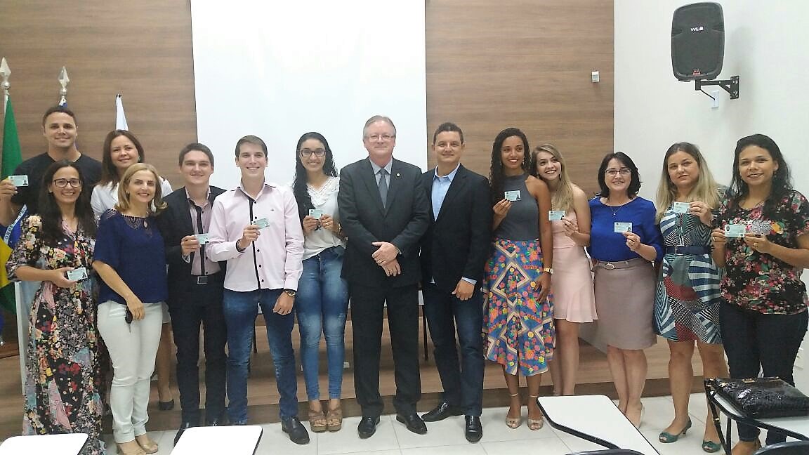 CRCES entrega carteiras profissionais e promove evento “Orientar Para Melhorar” em Linhares e Colatina