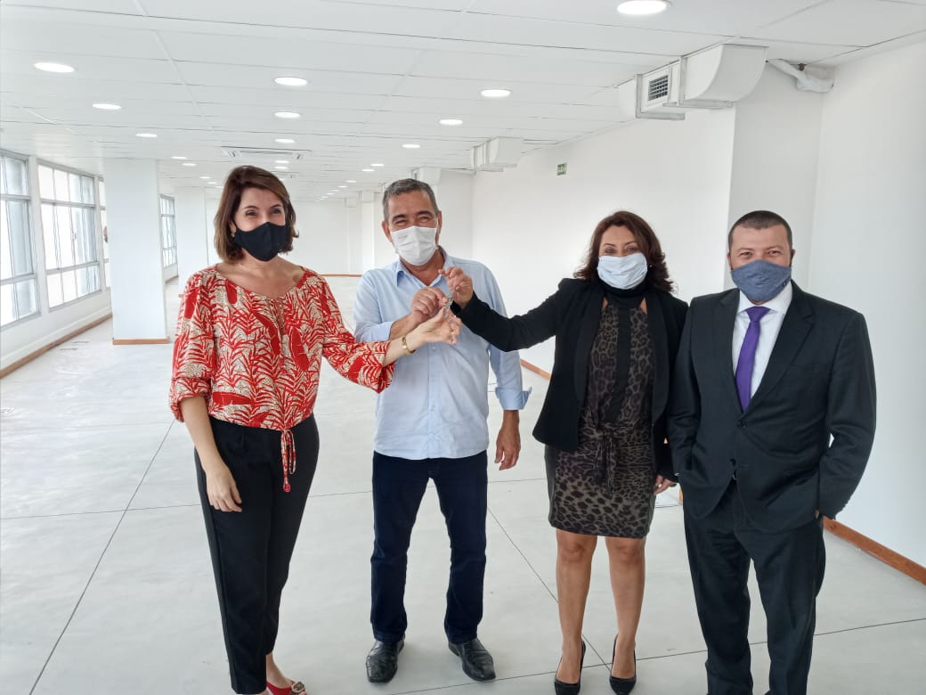 Entrega da obra das salas no AMES para a SEDURB