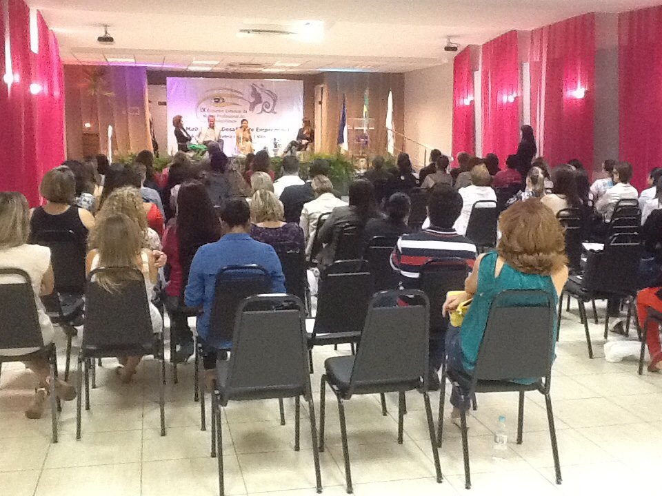 Segundo dia do IX Encontro da Mulher promoveu reflexão e aprendizado